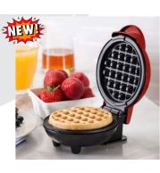 Mini Waffle Maker for Quick Snacks and Breakfast Prep, Compact Kitchen Appliance Gift for Home Use, Modern Lifestyle Convenience and Everyday Cooking Support